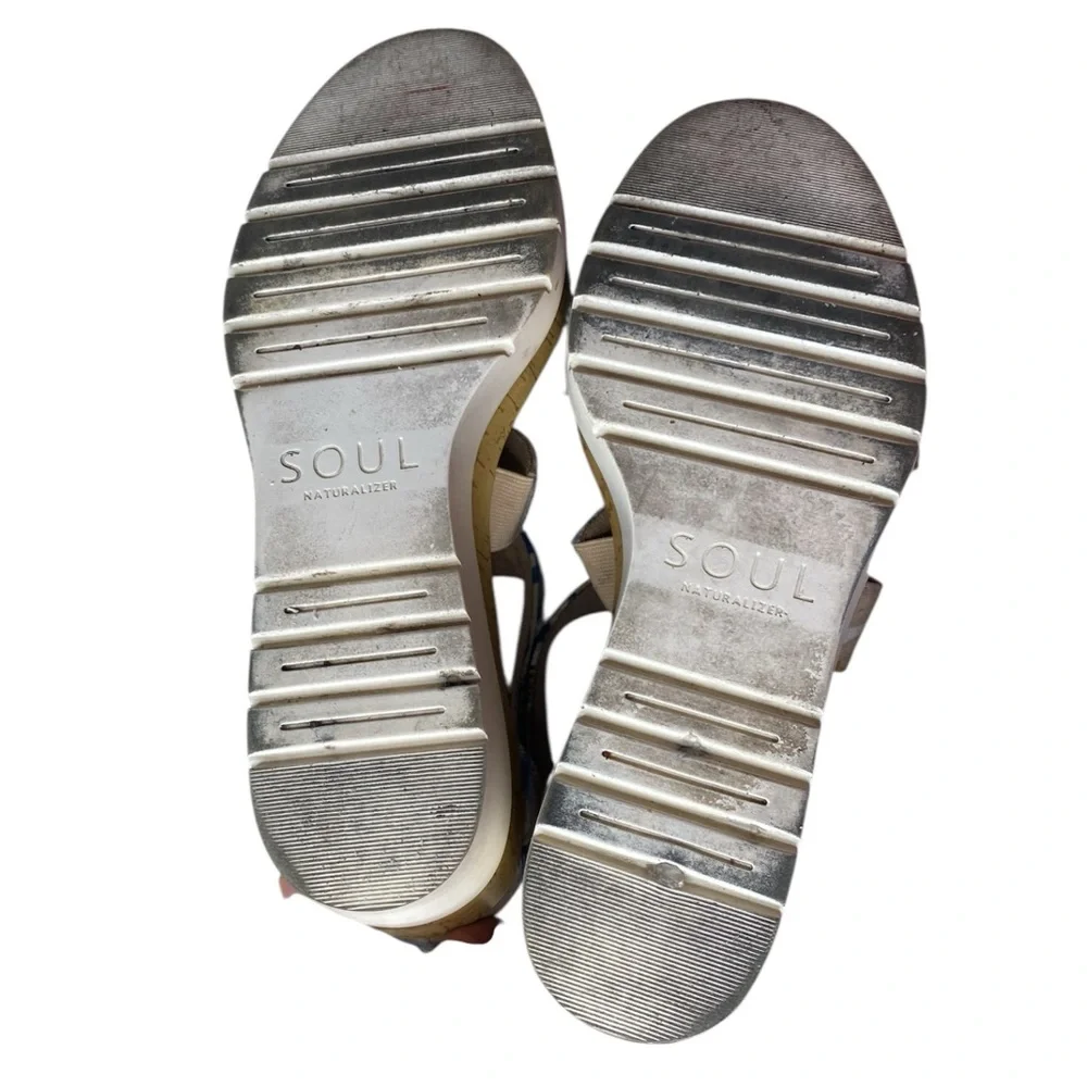 Naturalizer stylish sandals